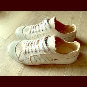 Gola white canvas lo-top men’s sneakers